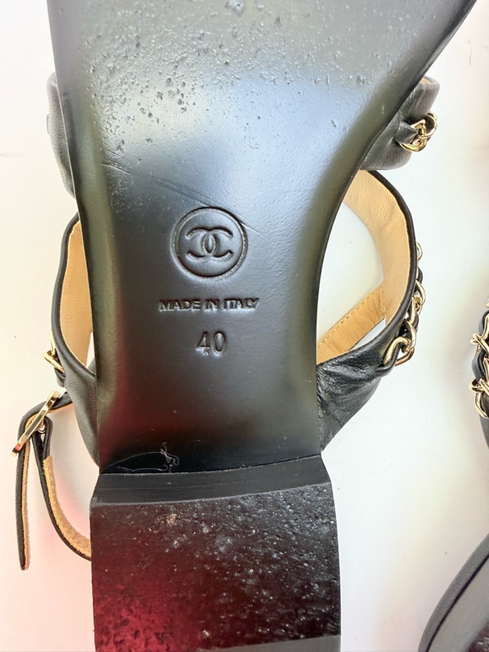 Chanel 22 Logo Chain Strap Lambskin Sandals Black Gold CC EU 40 US 10 - Picture 7 of 10